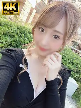2441540 ☆エロ過ぎる美巨乳Eカップ☆新宿〇〇美容部員（２２）と潮吹きまくりの発情おせっせの画像