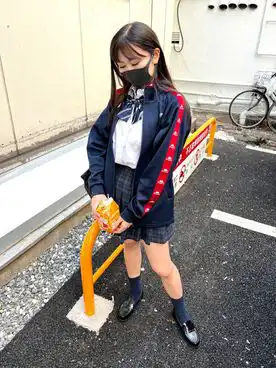 3595028 顔出し【個人撮影】真面目そうに見えてマン汁垂れ流しのスケベ女子_ピル飲み忘れて妊娠確定!!の画像