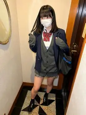 3983391 顔出し【個人撮影】身バレとか撮られるの嫌そうな感じのミニスカちゃん_プラス30Kでハメ撮りさせてくれました。の画像