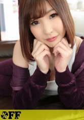 330PER-246 みなみ(20)の画像