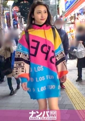200GANA-2268 マジ軟派、初撮。 1468 『ネオンカラーのSSS級読モは勢いでヤラせてくれるのか！？』顔もカラダもSSS級！インタビュー(というテイ)でホテルに連れ込み、スナップ撮影のフリして自慢の美尻に触りまくり！「何してるんですか…んっ！？」キスで口を塞ぎ、ニットの上から乳を揉み、そのまま勢いに任せて読モはヤラせてくれるのか！？の画像