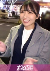 200GANA-2429 マジ軟派、初撮。 1590 アキバの路上でカイロ配り！会社帰りの美脚美女が罠にかかった！連れ込んだホテルでエロトーク…次第に気分も高揚していって…の画像