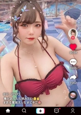 300MAAN-686 【H乳＋(超絶美肌×大量オイル)=全身性器な極上ボディ】ダンサー仲間とヤリまくるミニマム爆乳ダンサー！肌ツヤ完璧。若さ溢れる美おっぱい&美尻！卑猥音が鳴り響く！うねる舌技フェラ！ダンサー仕込みの腰技で360°グラインド騎乗位！爆乳＋オイル＝最強ヌルテカSEX！！！Minimum Big breasts Dancer【なまハメT☆kTok Report.24】の画像