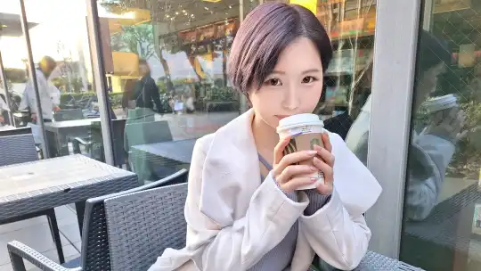 SIRO-5282 落ち着いた雰囲気が逆にミステリアスな大人のお姉さん。SEXが始まると豹変し、気持ち良すぎて身体がのけ反っていることに気づかずイキまくり！ 【初撮り】ネットでAV応募→AV体験撮影 2171のアイキャッチ画像
