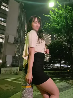 1762226242730891791 【公衆便所SEX】外資系テック企業インテリOLと夜から朝までプライベートセックス2発射【第1回】の画像